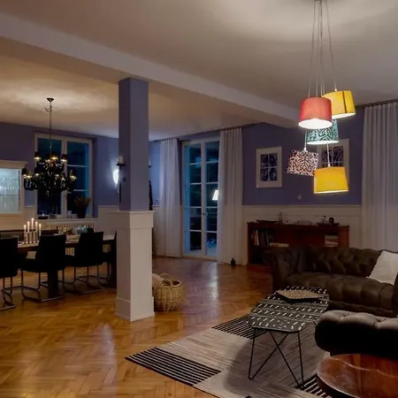 Holiday home Alte Kinderschule Hausen am Tann